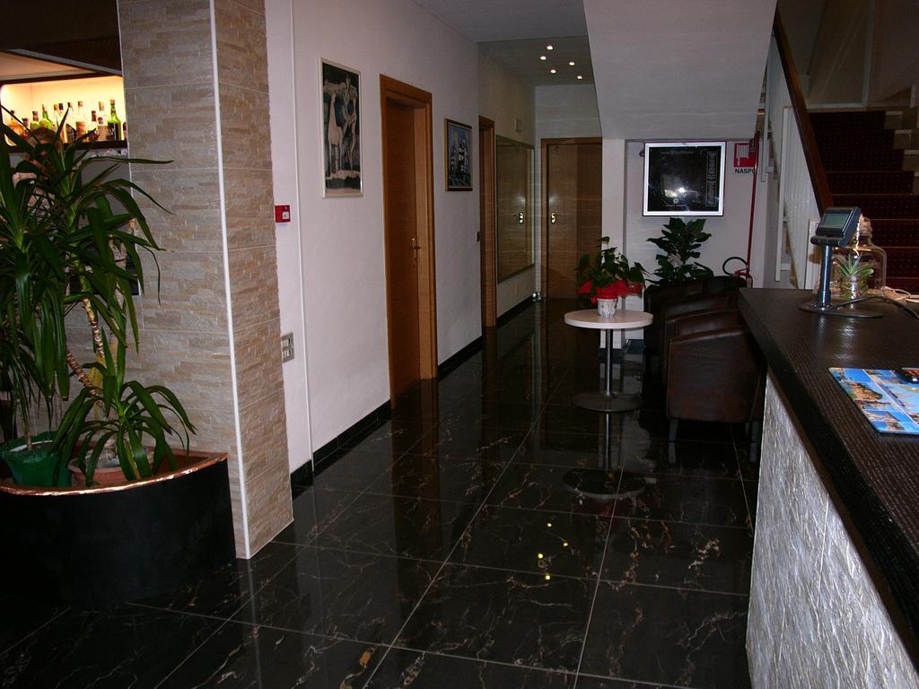 Lido 4*