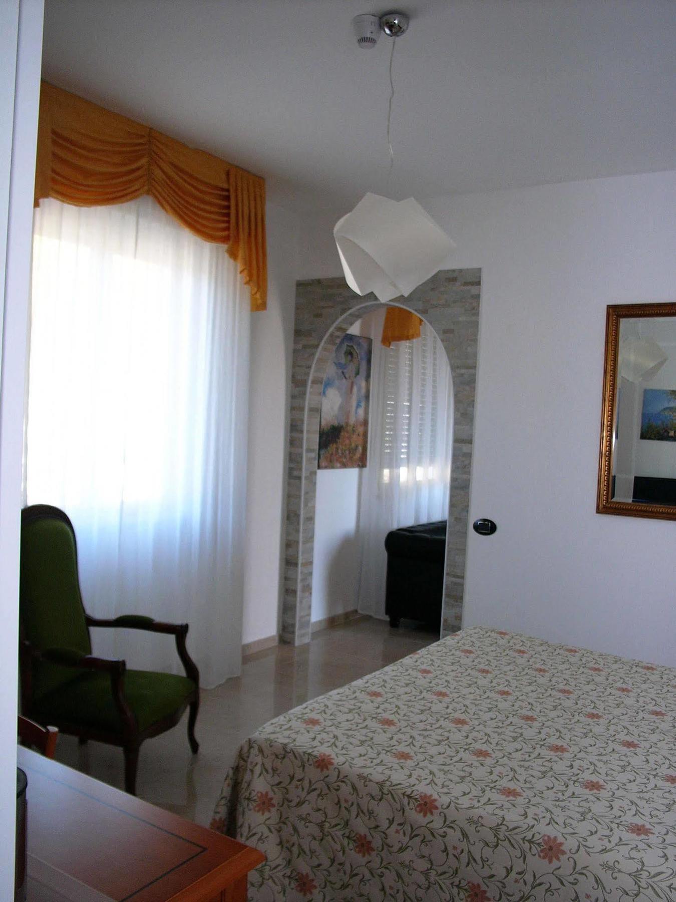 Lido 4* Deiva Marina